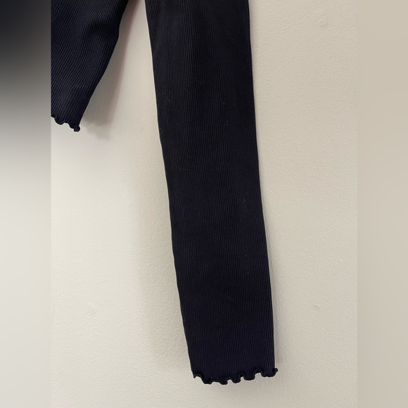 Spiritual Gangster Seamless Sweetheart Long Sleeve Cropped Top In Black Size M/L - Picture 8 of 14